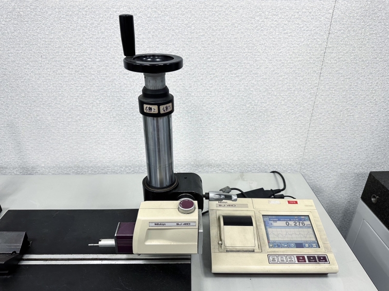 Surface roughness measuring instrument